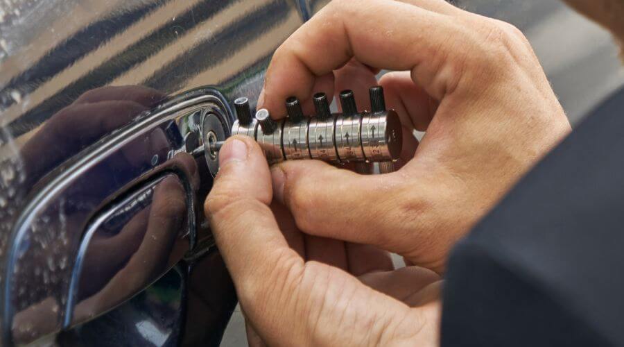 Professional Flat Roofing Installation in Cicero, NY